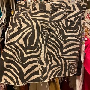 Zara Zebra Print Skirt size M